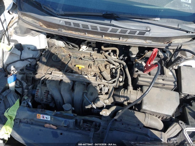 HYUNDAI ELANTRA GLS - 10