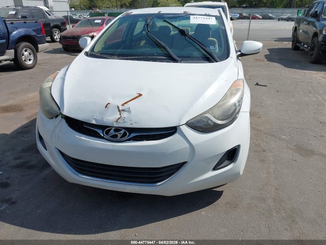 HYUNDAI ELANTRA GLS - 6