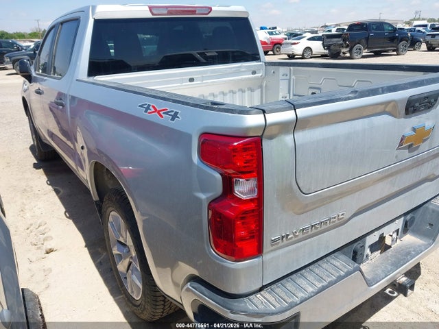 CHEVROLET SILVERADO 1500 4WD SHORT BED CUSTOM - 3