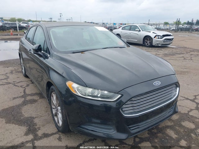 FORD FUSION SE - 1