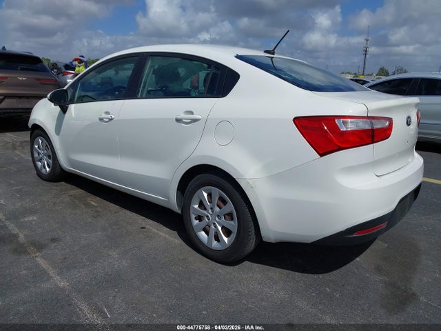 KIA RIO LX - 3