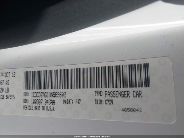 DODGE AVENGER SE V6 - 9