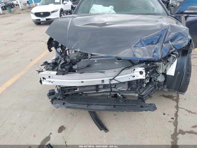 صورة 6 لـ 2026 Toyota CAMRY SE