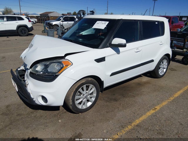 2013 KIA SOUL + — фото 2
