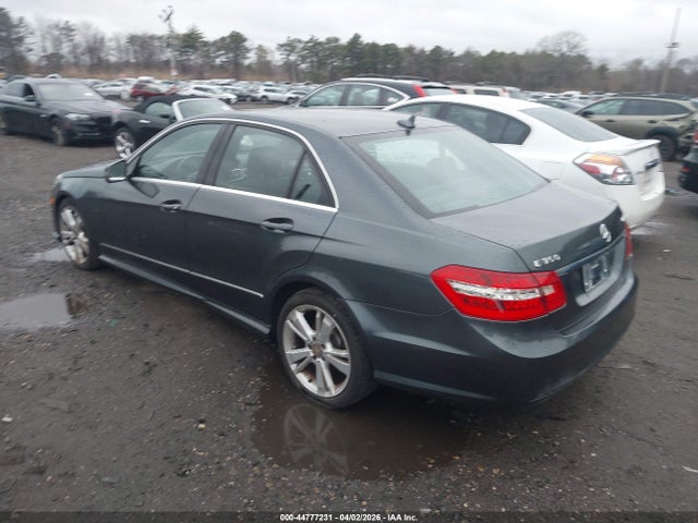 MERCEDES-BENZ E-CLASS - 3