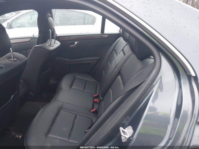 MERCEDES-BENZ E-CLASS - 8