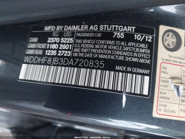 MERCEDES-BENZ E-CLASS - 9