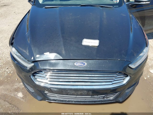 FORD FUSION SE - 10