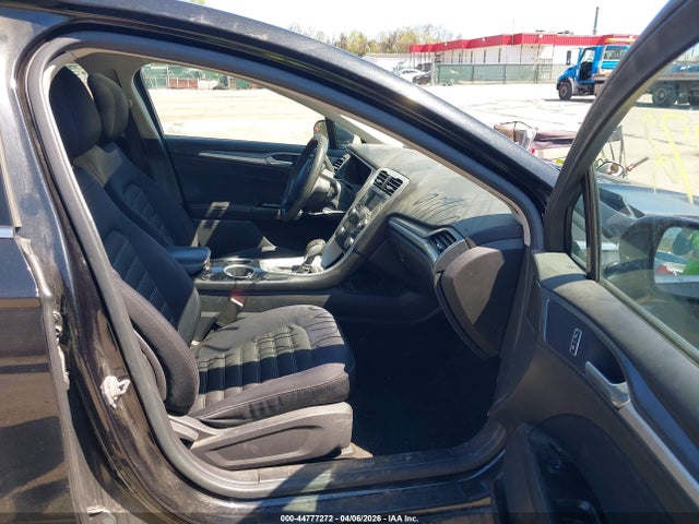 FORD FUSION SE - 5