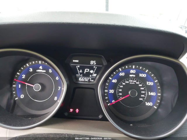 HYUNDAI ELANTRA SE - 7