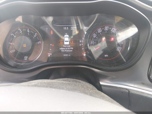 DODGE CHALLENGER SXT - 7