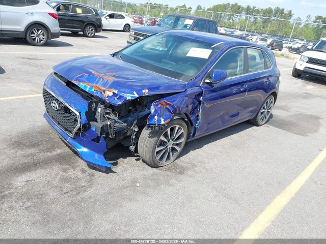 HYUNDAI ELANTRA GT - 2