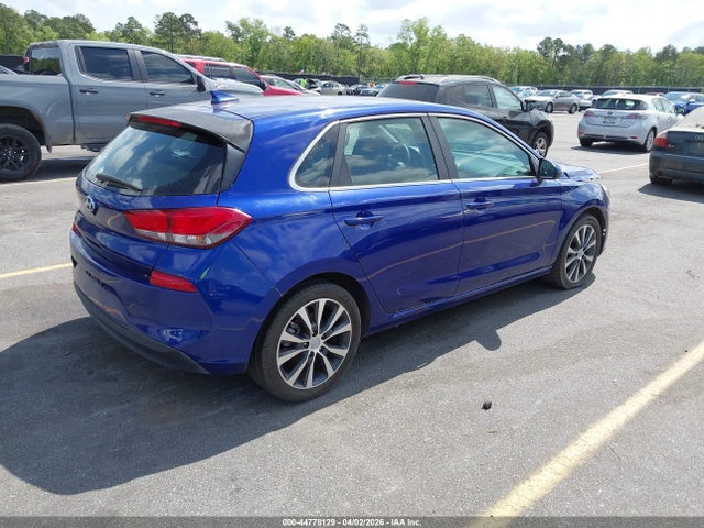 HYUNDAI ELANTRA GT - 4