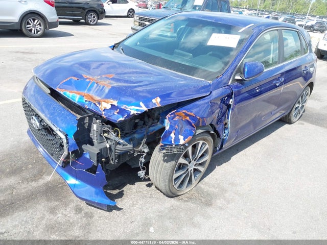 HYUNDAI ELANTRA GT - 6