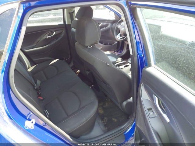 HYUNDAI ELANTRA GT - 8