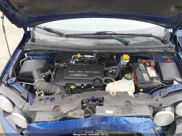 CHEVROLET SONIC LT AUTO - 10