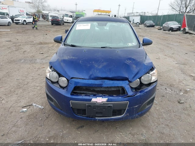 CHEVROLET SONIC LT AUTO - 6