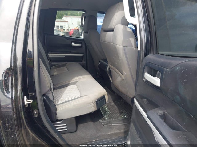 TOYOTA TUNDRA - 8