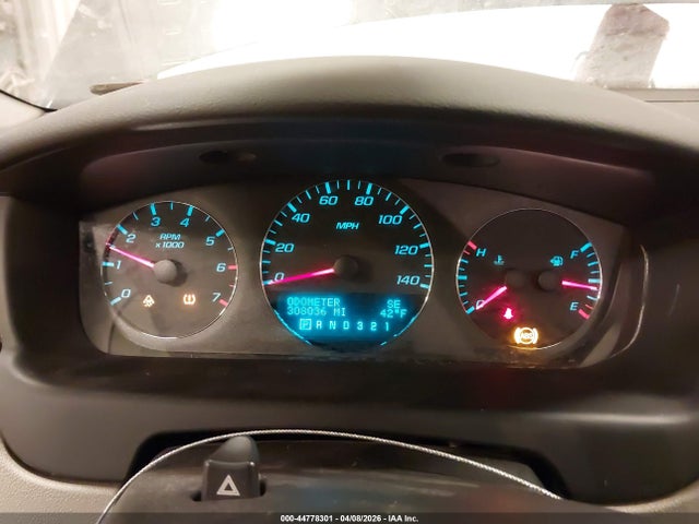 CHEVROLET IMPALA - 7