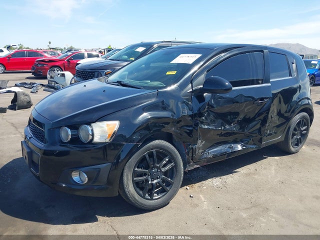 CHEVROLET SONIC 2LT - 6