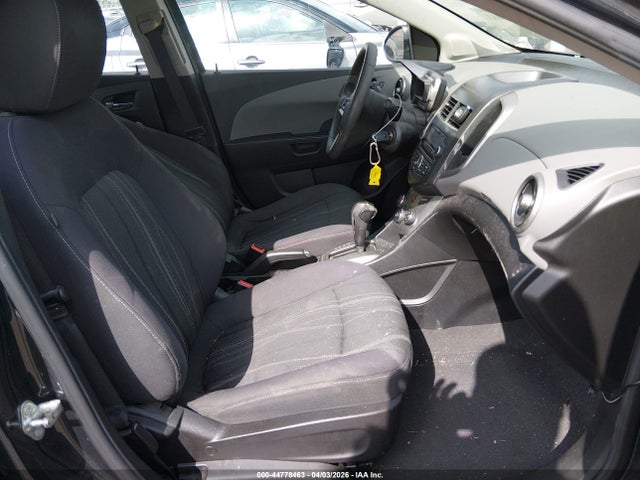 CHEVROLET SONIC LT AUTO - 5