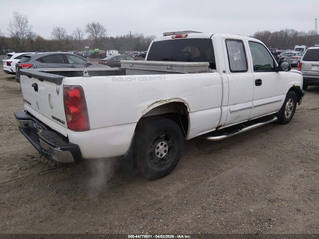 CHEVROLET SILVERADO 1500 LS - 4