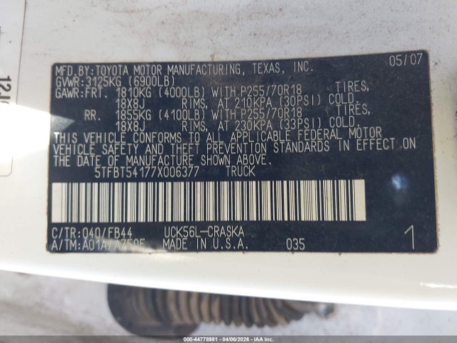TOYOTA TUNDRA - 9