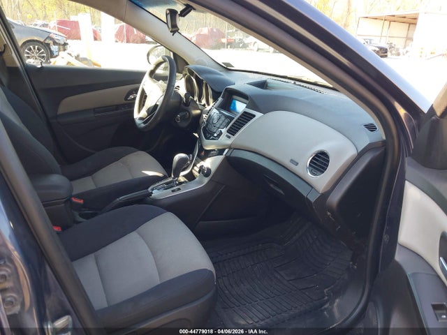 CHEVROLET CRUZE LS AUTO - 5