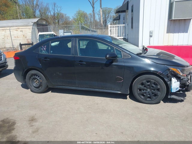 2021 Toyota COROLLA LE thumbnail 13