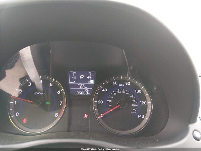 HYUNDAI ACCENT SE - 7