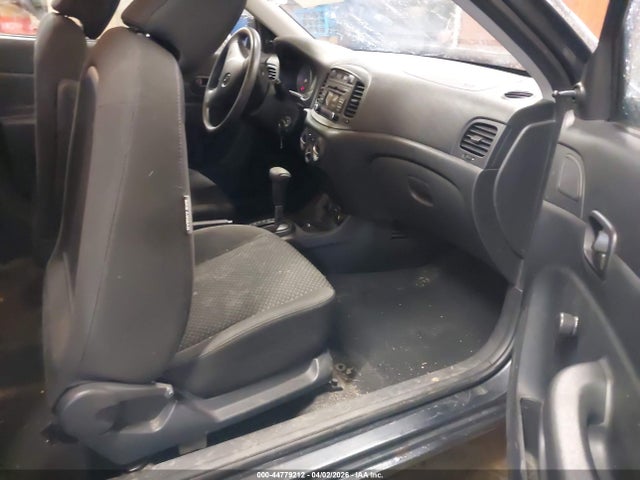 HYUNDAI ACCENT GS - 5