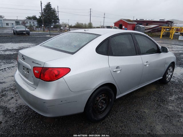 HYUNDAI ELANTRA GLS/SE - 4