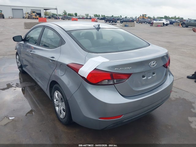 2016 Hyundai ELANTRA SE 照片 3
