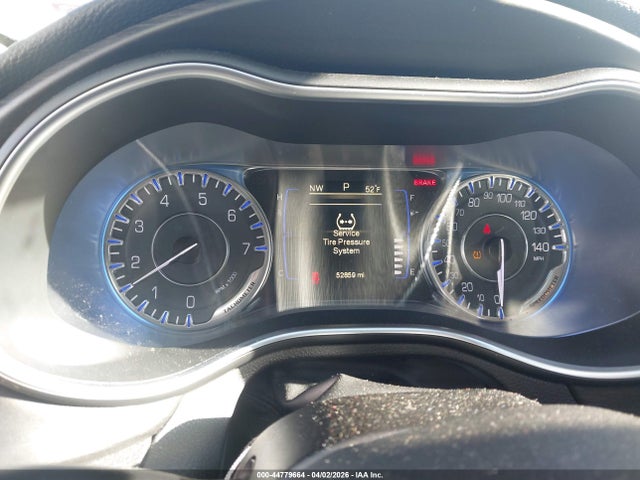 CHRYSLER 200 LIMITED - 7