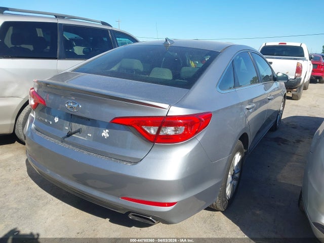 HYUNDAI SONATA SE - 4
