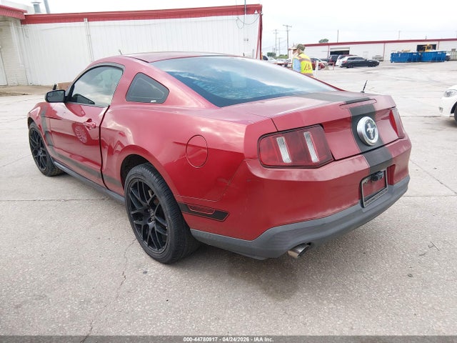 FORD MUSTANG V6 - 3