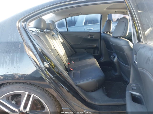 HONDA ACCORD TOURING V6 - 8