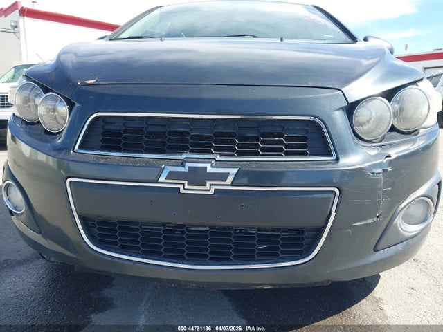 CHEVROLET SONIC LT MANUAL - 6