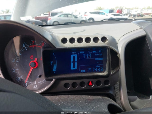 CHEVROLET SONIC LT MANUAL - 7