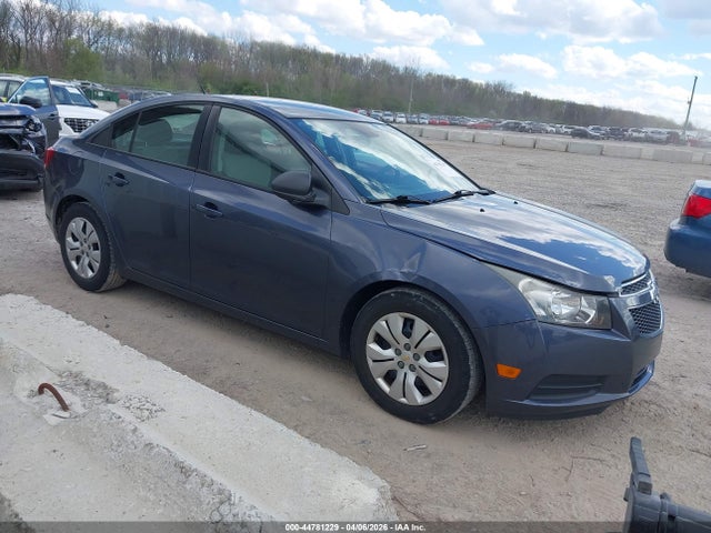 CHEVROLET CRUZE LS AUTO - 1