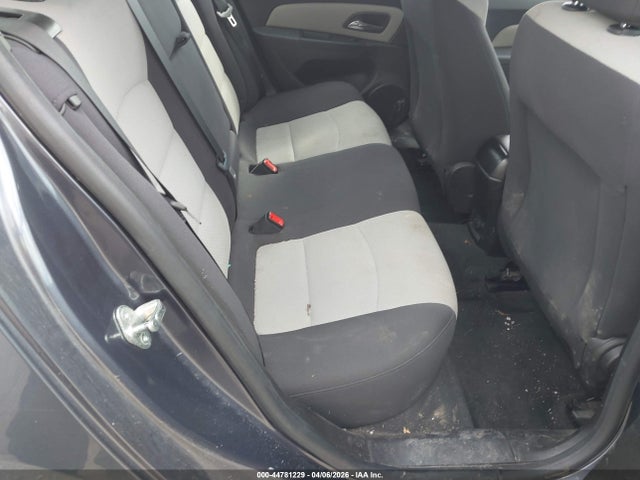 CHEVROLET CRUZE LS AUTO - 8