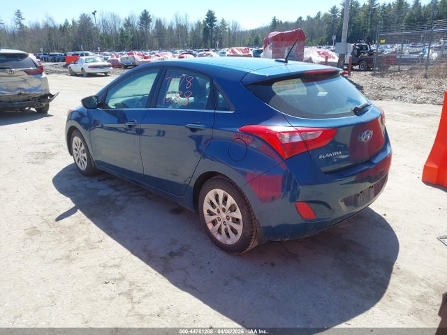 HYUNDAI ELANTRA GT - 3