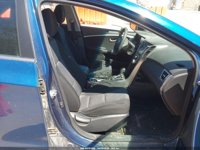 HYUNDAI ELANTRA GT - 5