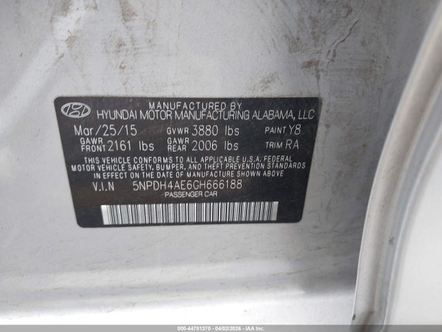 HYUNDAI ELANTRA SE - 9