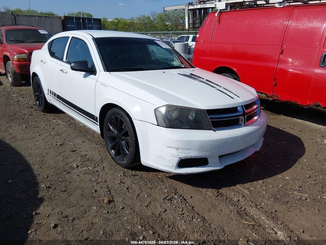 DODGE AVENGER SE - 1