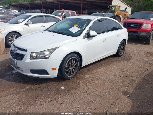 CHEVROLET CRUZE 2LT AUTO - 2