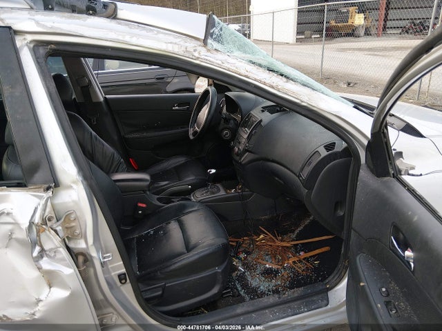 2012 Hyundai ELANTRA TOURING SE — миниатюра 5