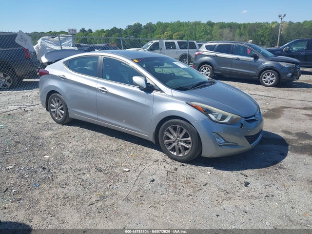 HYUNDAI ELANTRA SE - 1