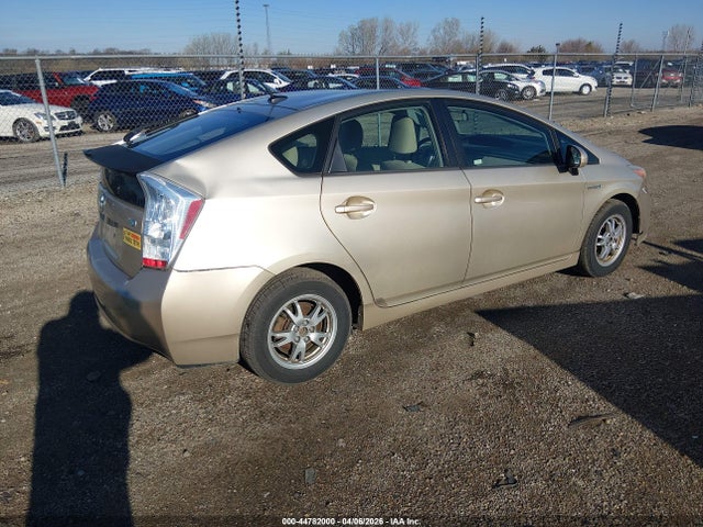 TOYOTA PRIUS - 4