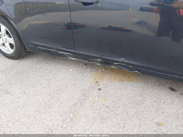 CHEVROLET CRUZE 1LT AUTO - 6